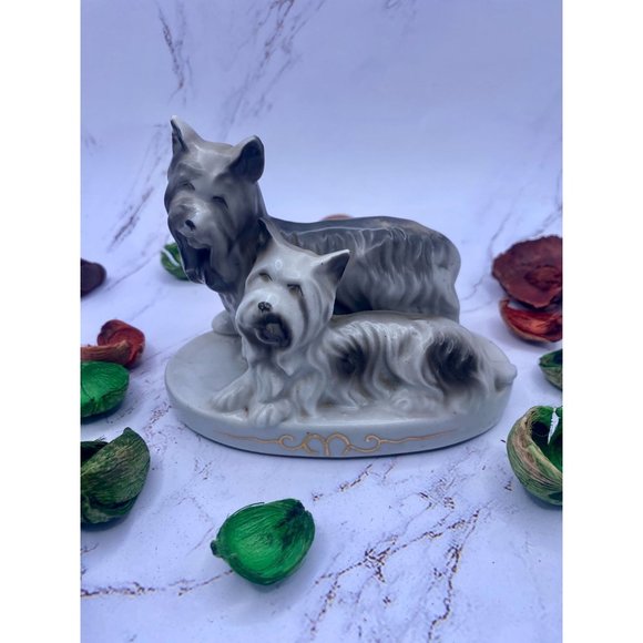 Scotty Dog and Puppies, Made in Japan, porcelain. Gorgeous! - Picture 1 of 11